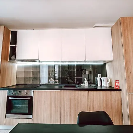 Luxury Haven By Iulius Mall Parking, Netflix *