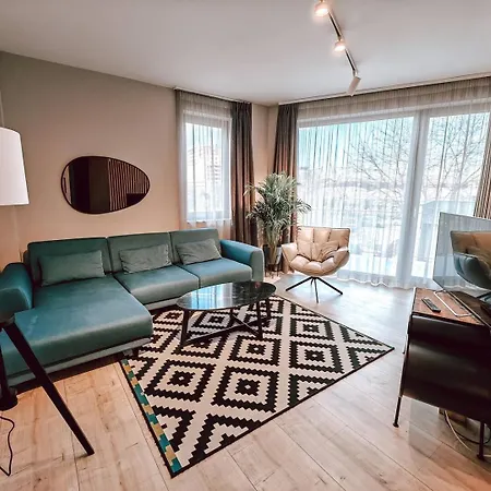 Luxury Haven By Iulius Mall Parking, Netflix Клуж-Напока