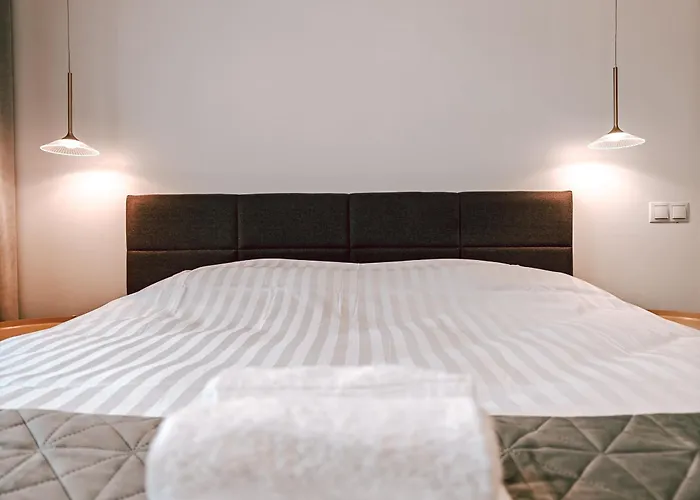 Luxury Haven By Iulius Mall Parking, Netflix *