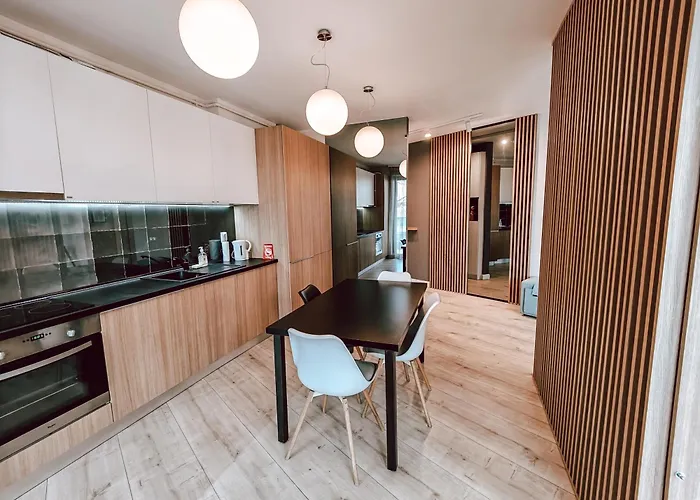 Luxury Haven By Iulius Mall Parking, Netflix