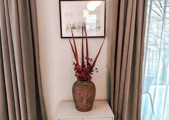 Luxury Haven By Iulius Mall Parking, Netflix