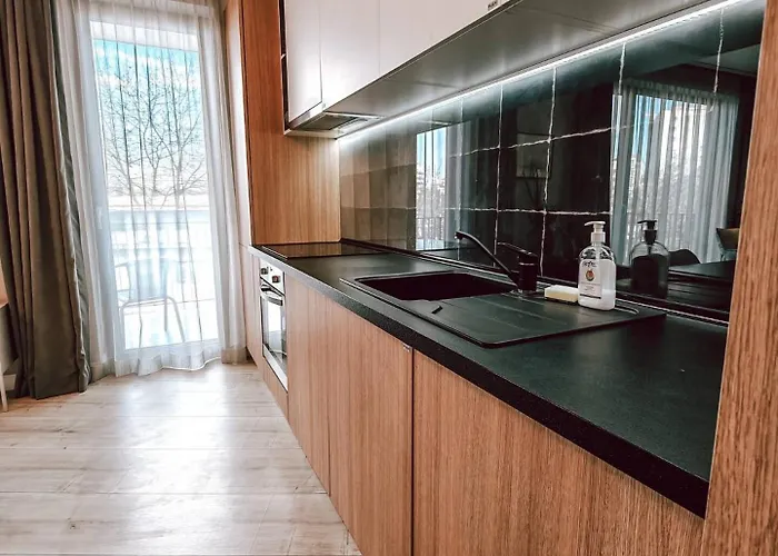 Luxury Haven By Iulius Mall Parking, Netflix Апартаменты